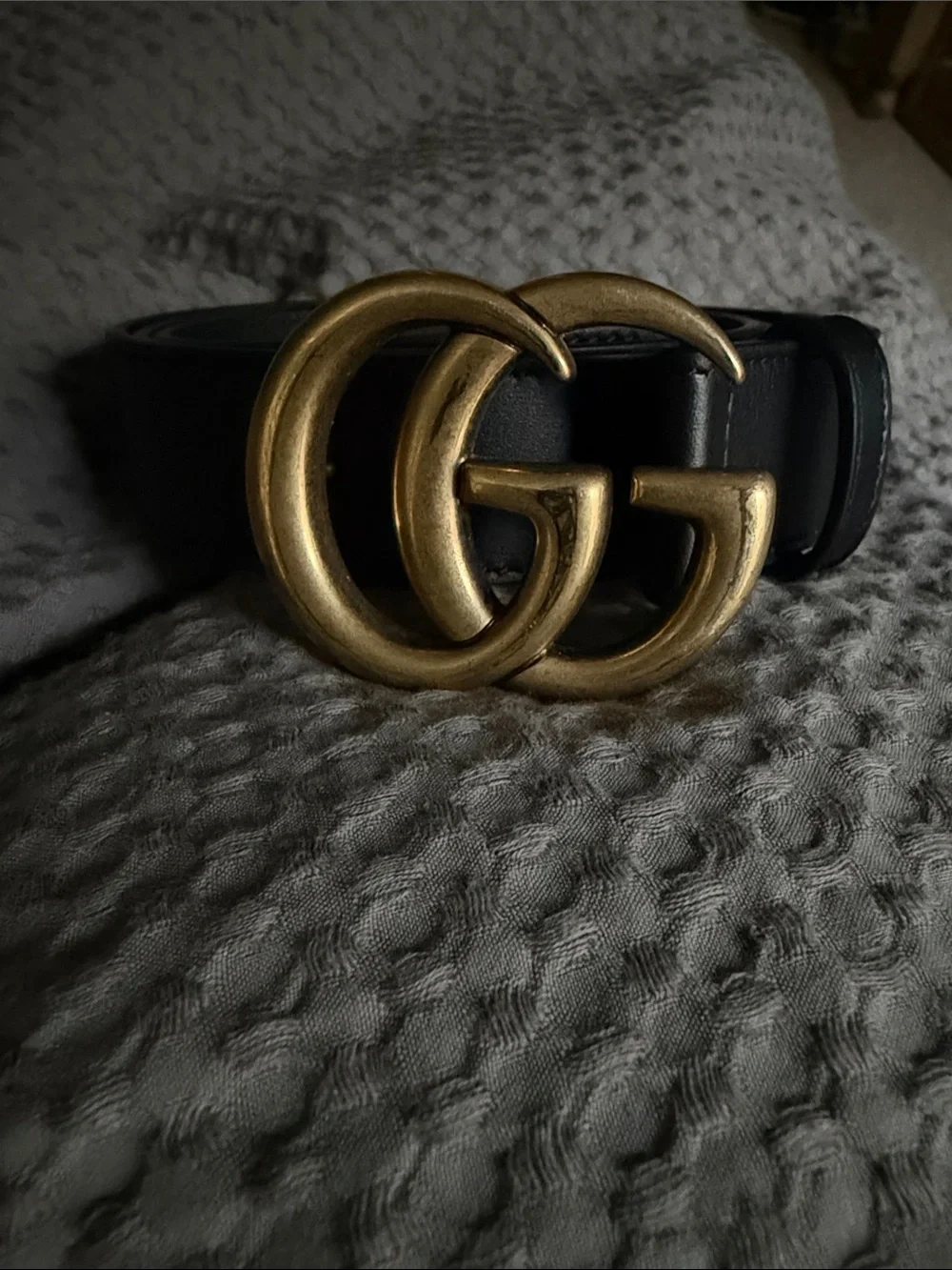 AUTHENTIC Gucci Black Leather Belt with Antiqued Gold Double G Buckle